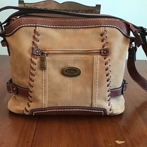 BOC crossbody
